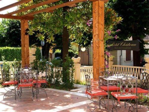 Petit Chateau Montecatini Terme Exterior photo
